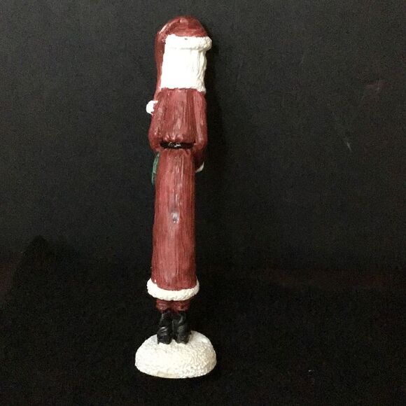 Vintage folk art Christmas figurines set of 3 with 2 Santa’s and a snow woman - Picture 5 of 7